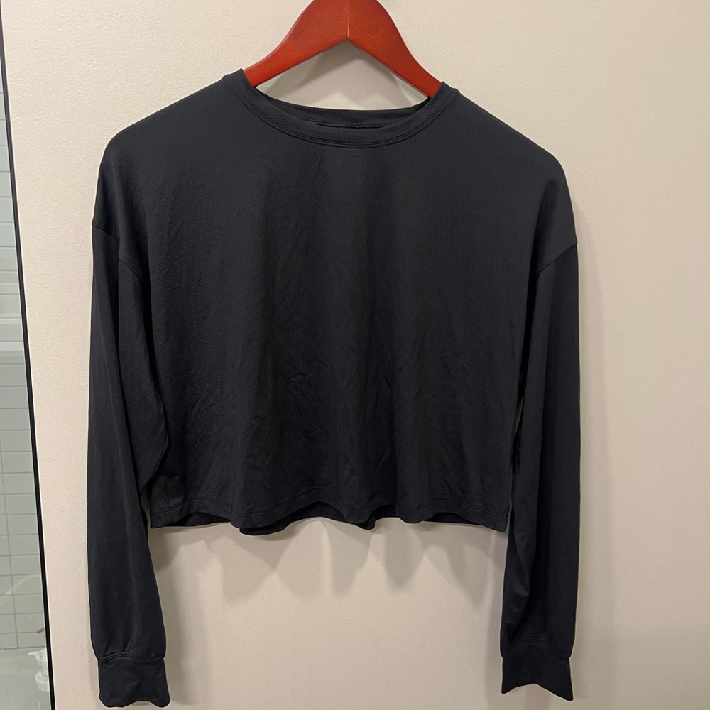 Lululemon active wear top